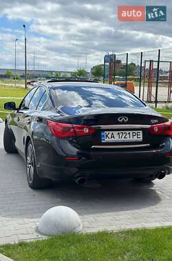 Седан Infiniti Q50 2014 в 