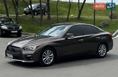 Седан Infiniti Q50 2016 в 