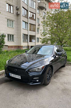 Седан Infiniti Q50 2016 в 