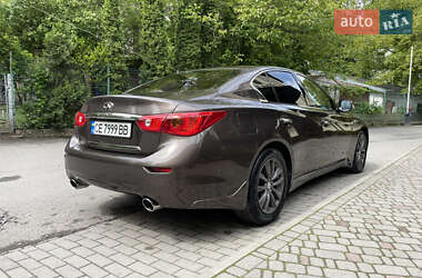 Седан Infiniti Q50 2014 в 