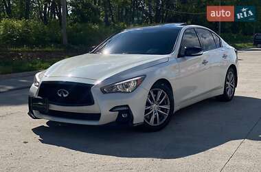 Седан Infiniti Q50 2016 в Києві