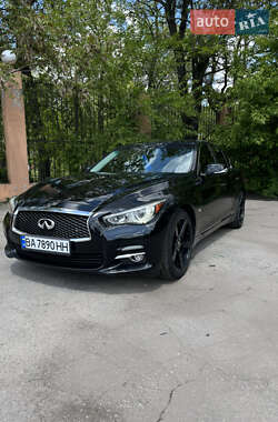 Седан Infiniti Q50 2015 в Кропивницком
