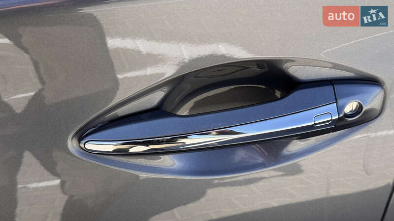 Седан Infiniti Q50 2019 в Виннице