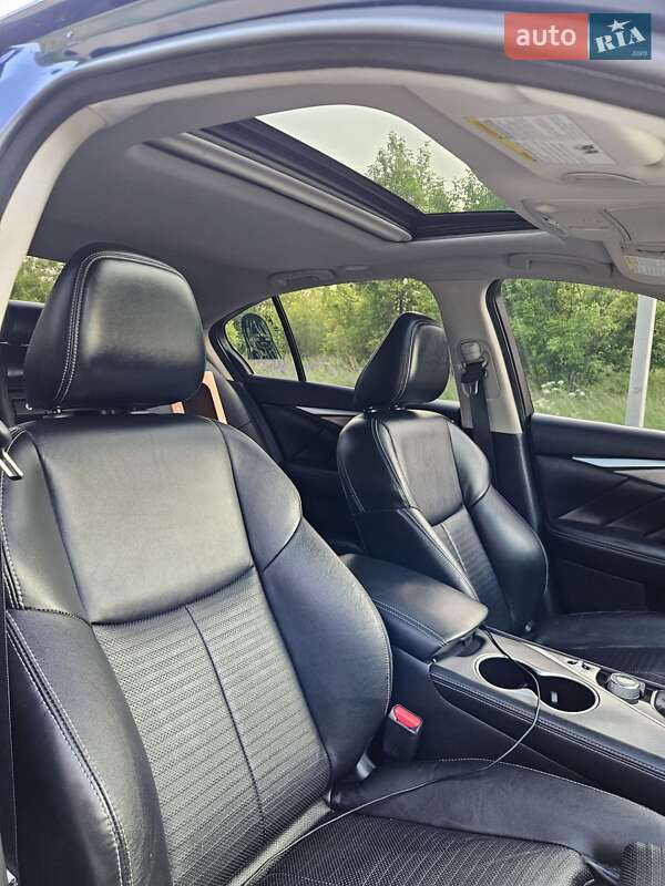 Седан Infiniti Q50 2018 в Ніжині