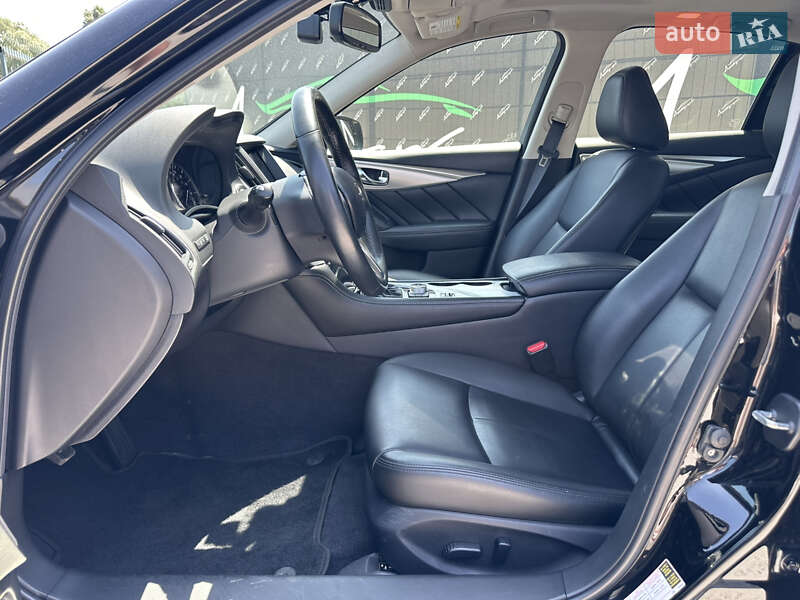 Седан Infiniti Q50 2021 в Киеве