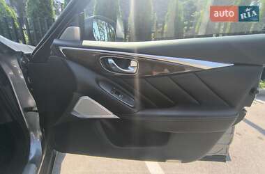 Седан Infiniti Q50 2017 в 