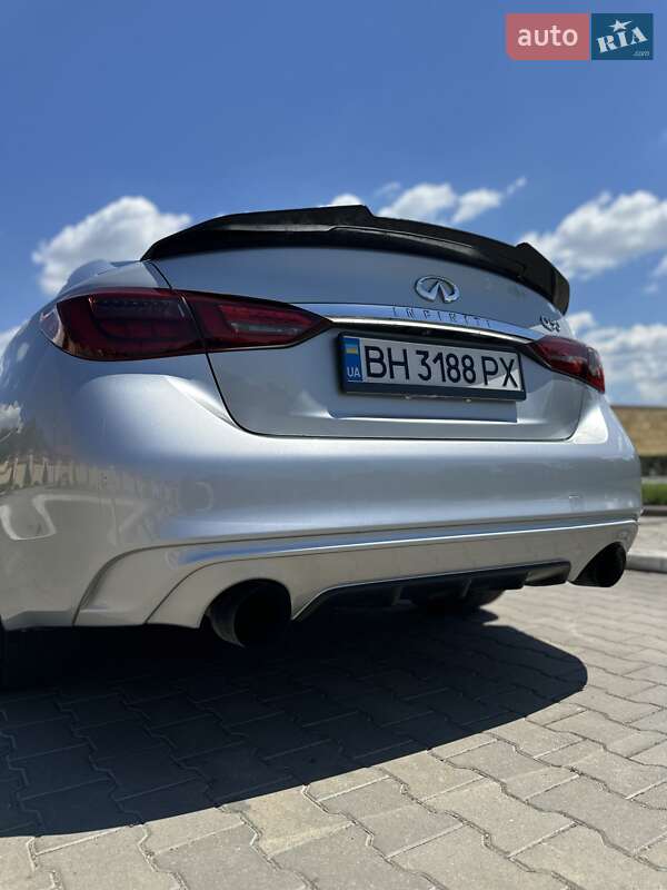 Седан Infiniti Q50 2018 в Киеве