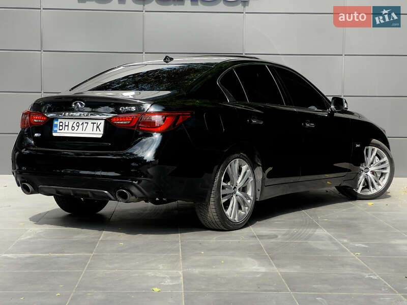 Седан Infiniti Q50 2017 в Одесі