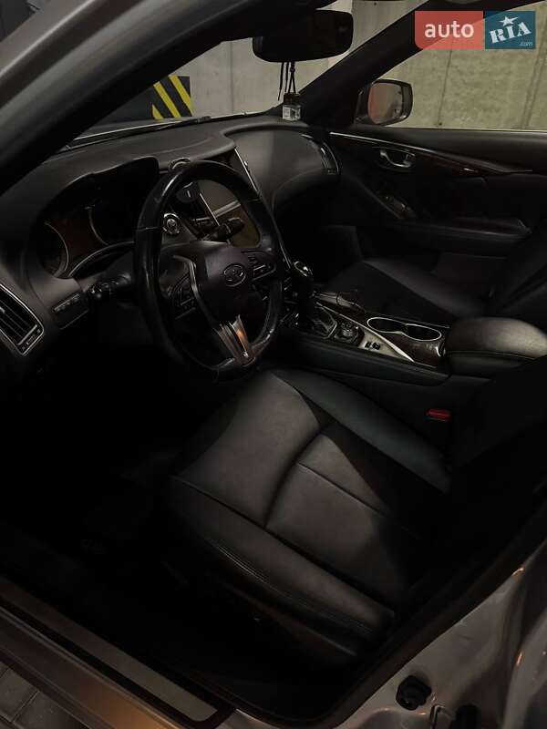 Седан Infiniti Q50 2017 в Одесі