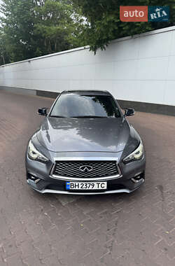 Седан Infiniti Q50 2018 в 