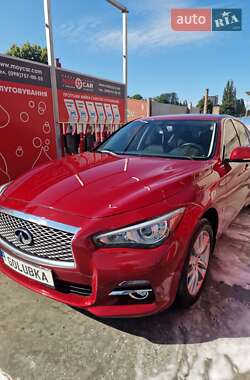 Седан Infiniti Q50 2015 в Киеве