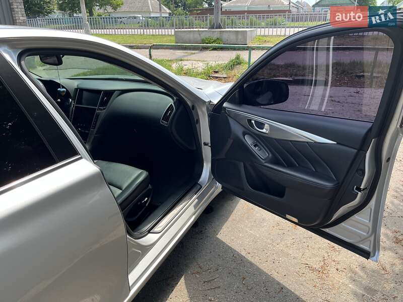 Седан Infiniti Q50 2017 в Житомире