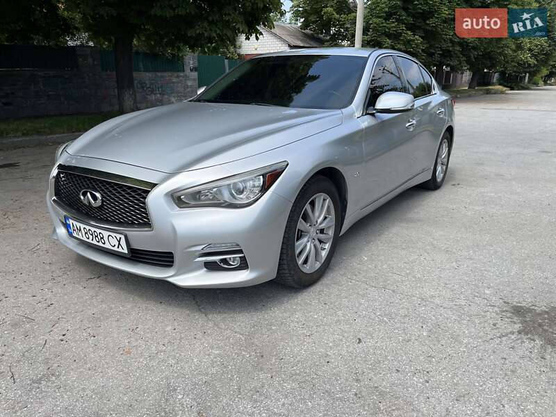 Infiniti Q50 2017