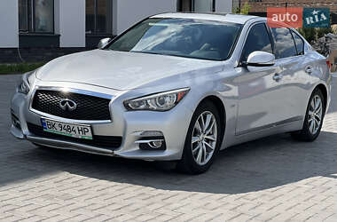 Седан Infiniti Q50 2016 в Рівному