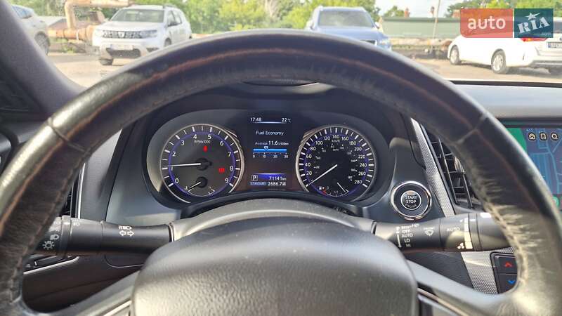 Седан Infiniti Q50 2016 в Одессе