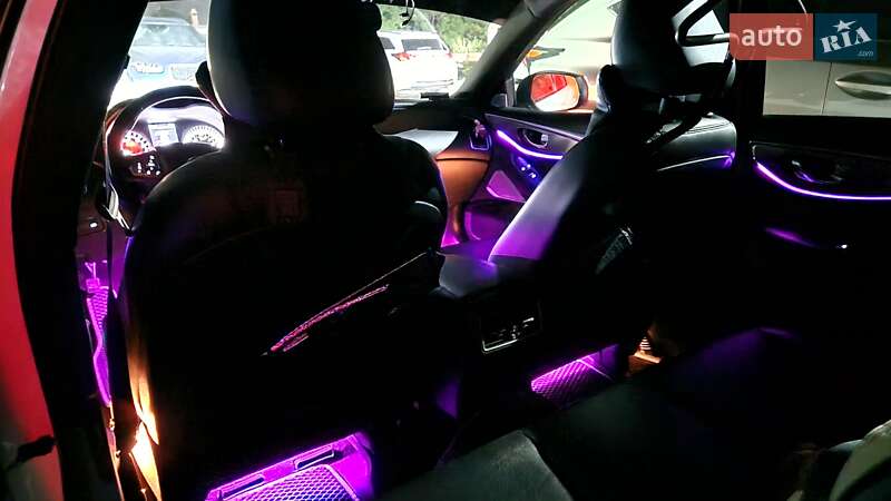 Седан Infiniti Q50 2016 в Одессе