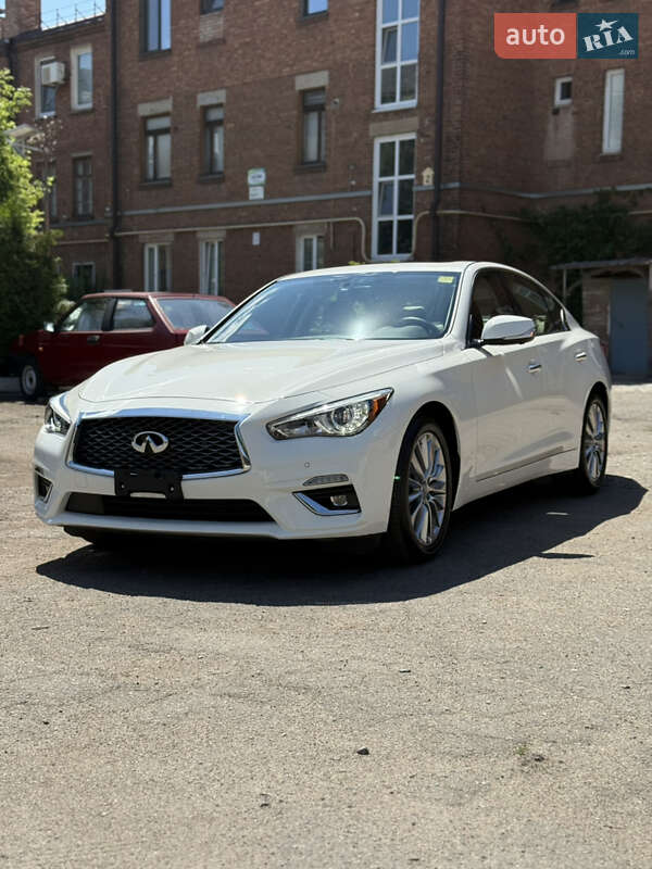 Infiniti Q50 2024