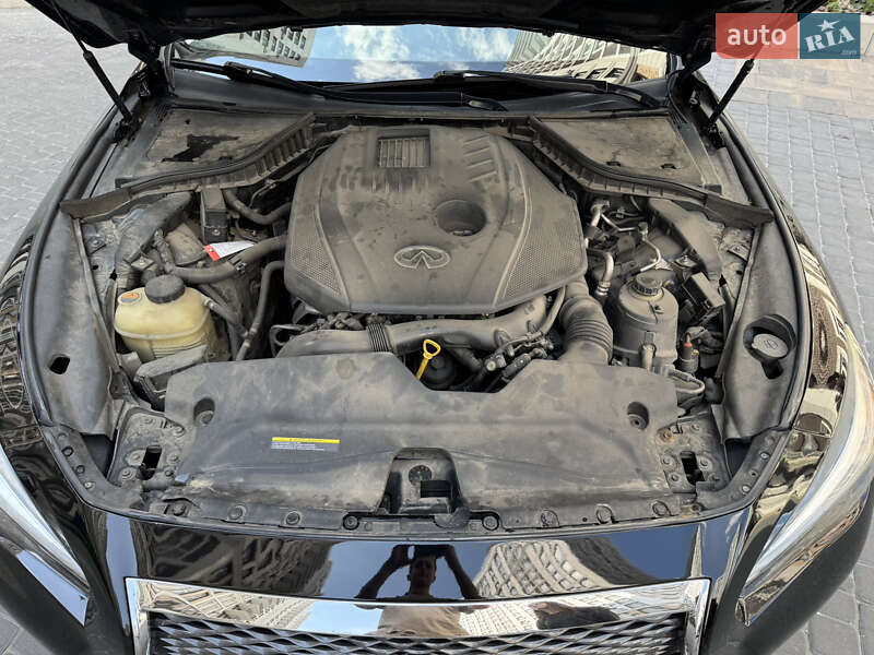 Седан Infiniti Q50 2016 в Києві