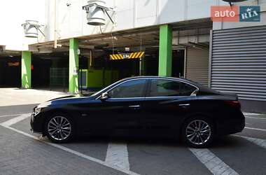 Седан Infiniti Q50 2017 в 