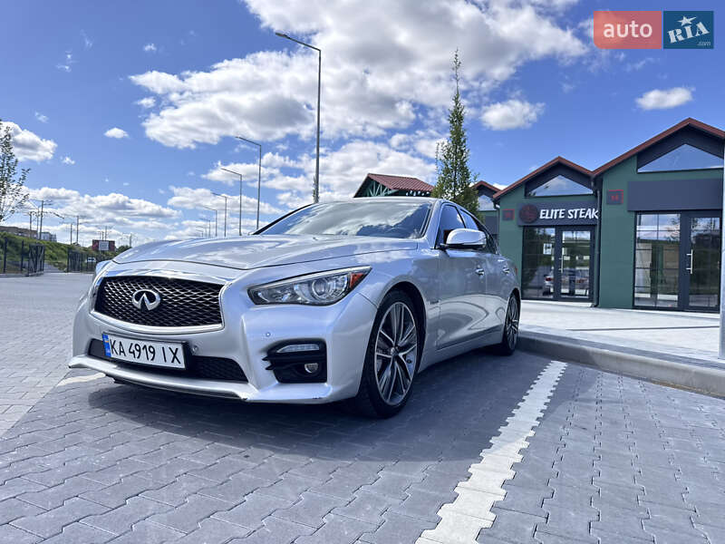 Infiniti Q50 2014