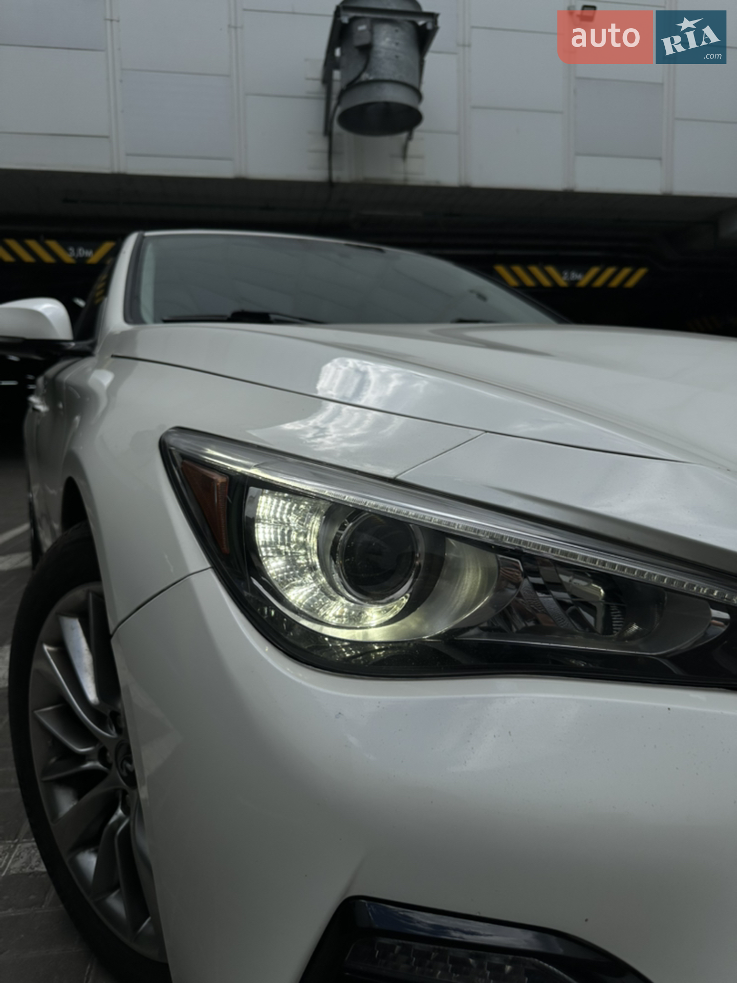 2017 Infiniti Q50 - мініатюра 8