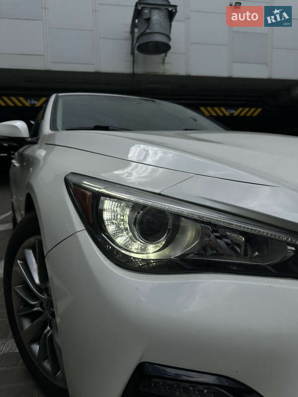 Седан Infiniti Q50 2017 в Києві