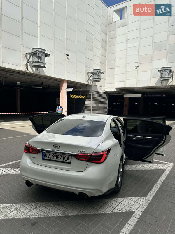 Седан Infiniti Q50 2017 в Києві