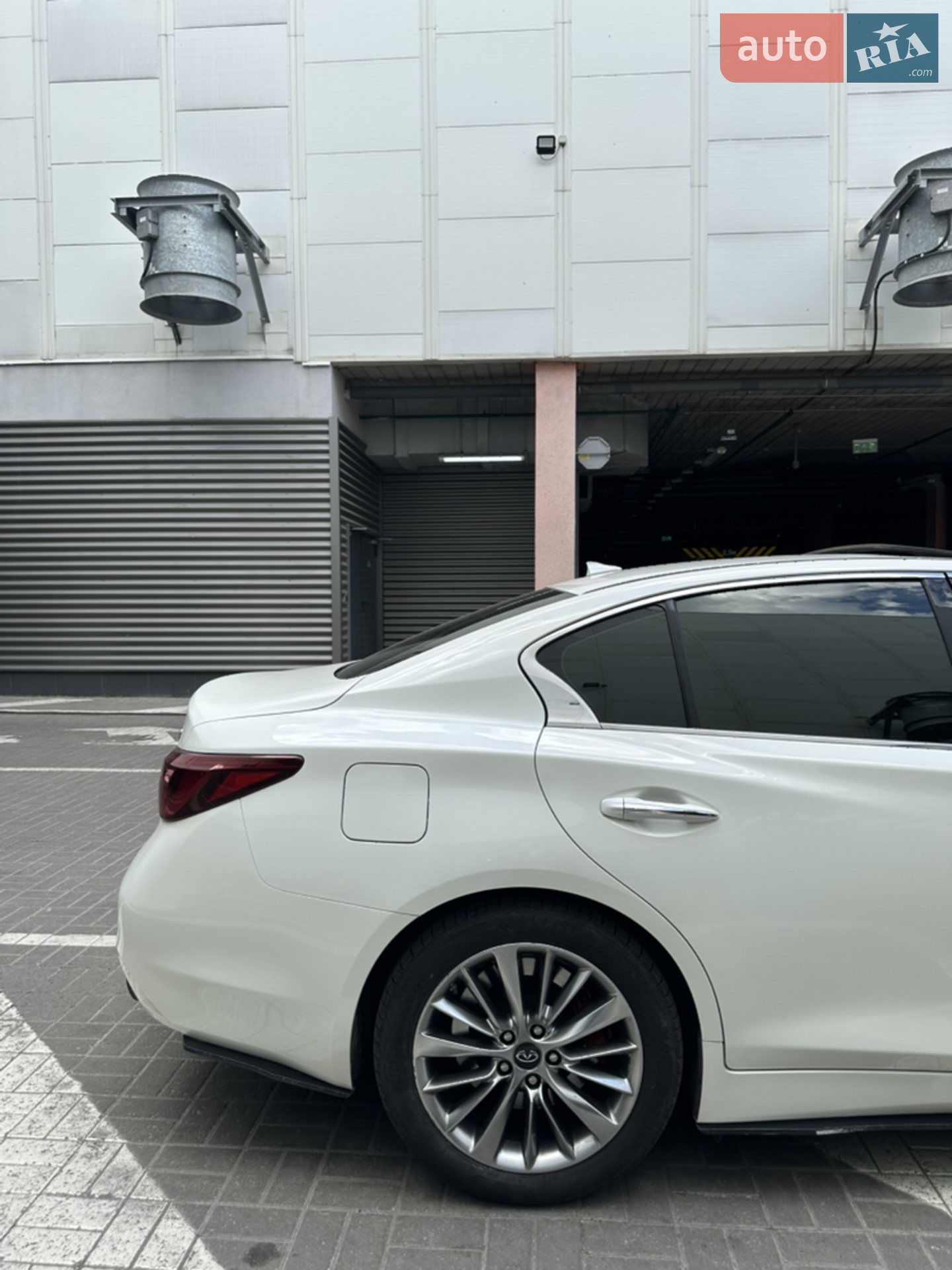 2017 Infiniti Q50 - мініатюра 36