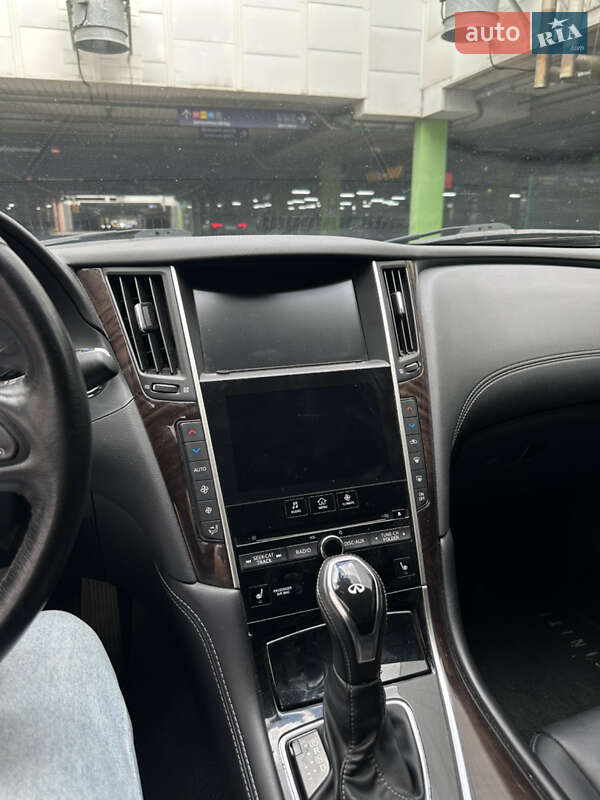 Седан Infiniti Q50 2017 в Києві