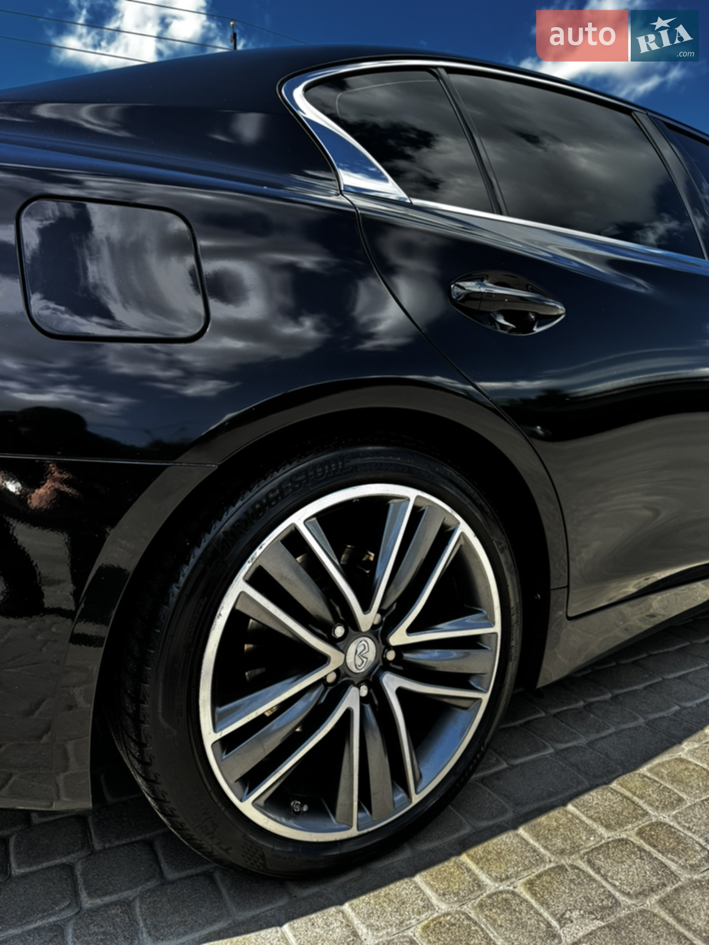 2015 Infiniti Q50 - мініатюра 20