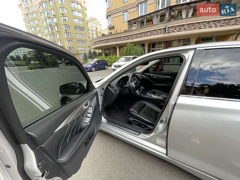 Седан Infiniti Q50 2019 в Києві