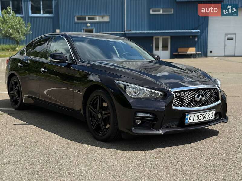Infiniti Q50 2014