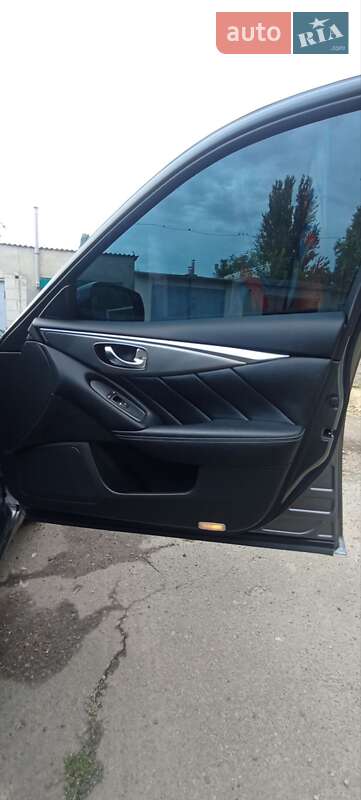 Седан Infiniti Q50 2015 в Одесі фото 14 Седан Infiniti Q50 2015 в Одесі