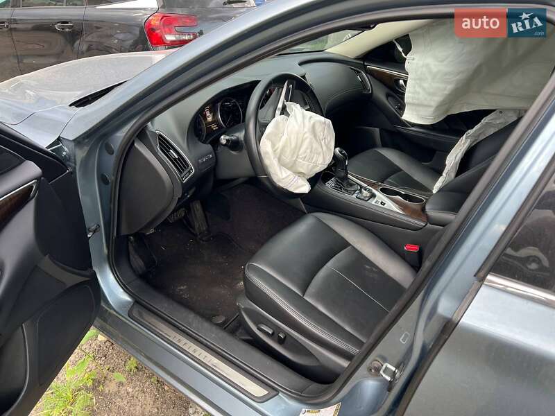 Седан Infiniti Q50 2017 в Киеве