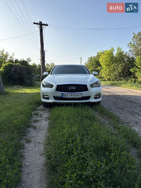 Седан Infiniti Q50 2017 в Кропивницькому