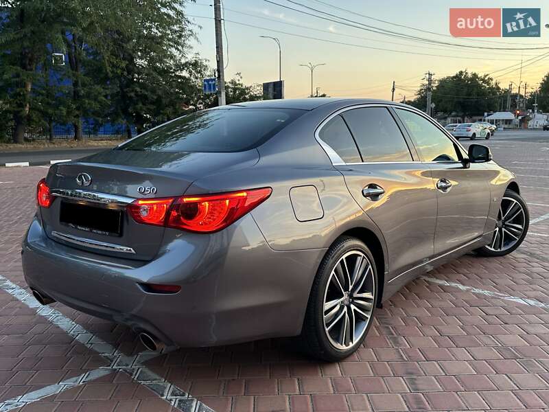 Седан Infiniti Q50 2016 в Одессе