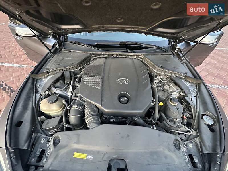 Седан Infiniti Q50 2016 в Одессе