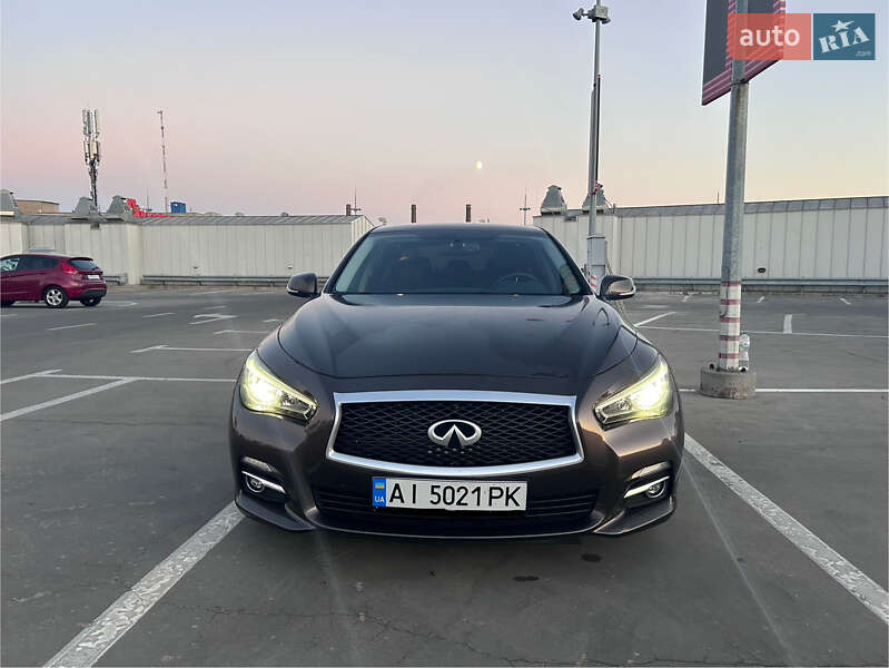 Infiniti Q50 2017