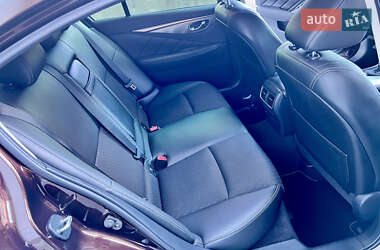 Седан Infiniti Q50 2019 в 