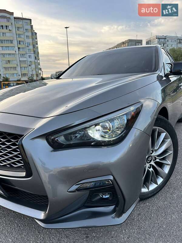Седан Infiniti Q50 2018 в Ивано-Франковске