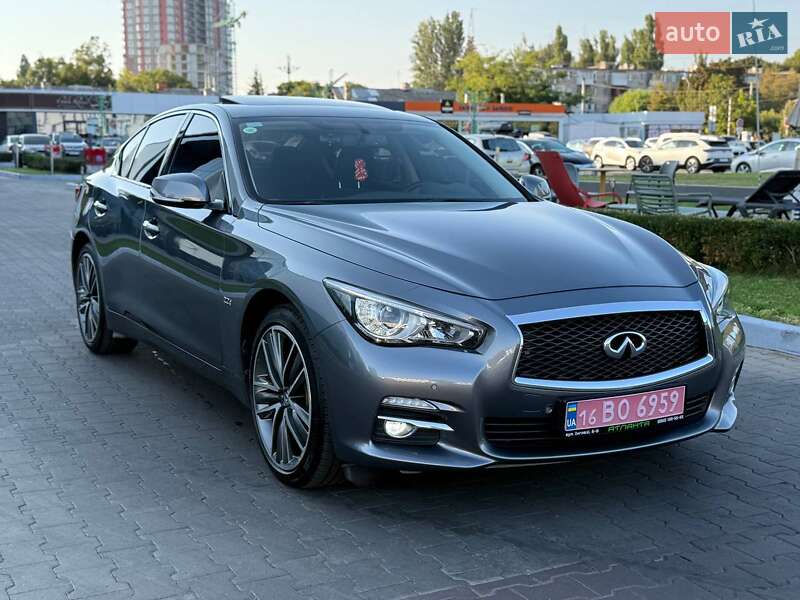 Седан Infiniti Q50 2016 в Одессе