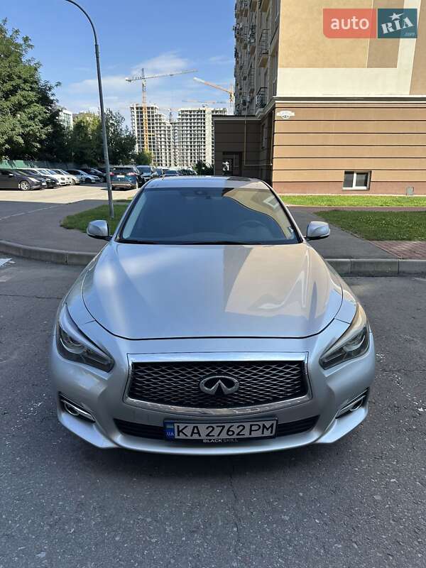 Infiniti Q50 2017