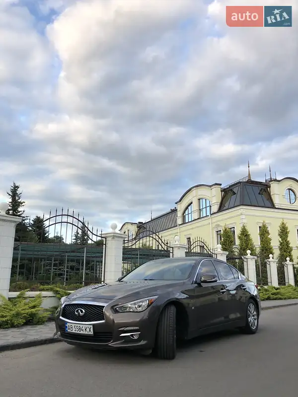 Infiniti Q50 2015