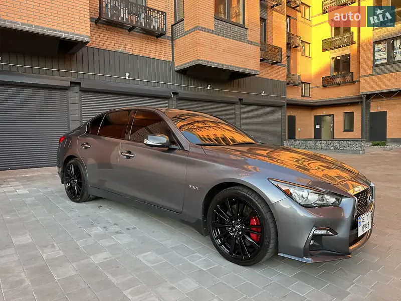Infiniti Q50