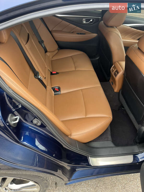 Седан Infiniti Q50 2021 в Бердичеві