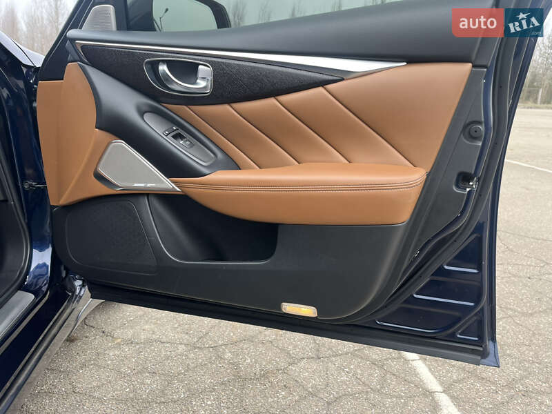 Седан Infiniti Q50 2021 в Бердичеві