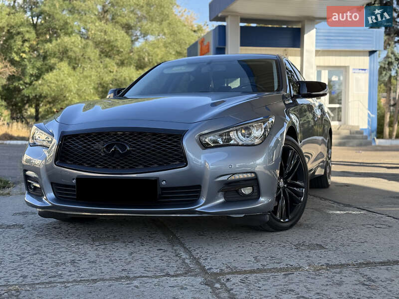 Седан Infiniti Q50 2013 в Одесі