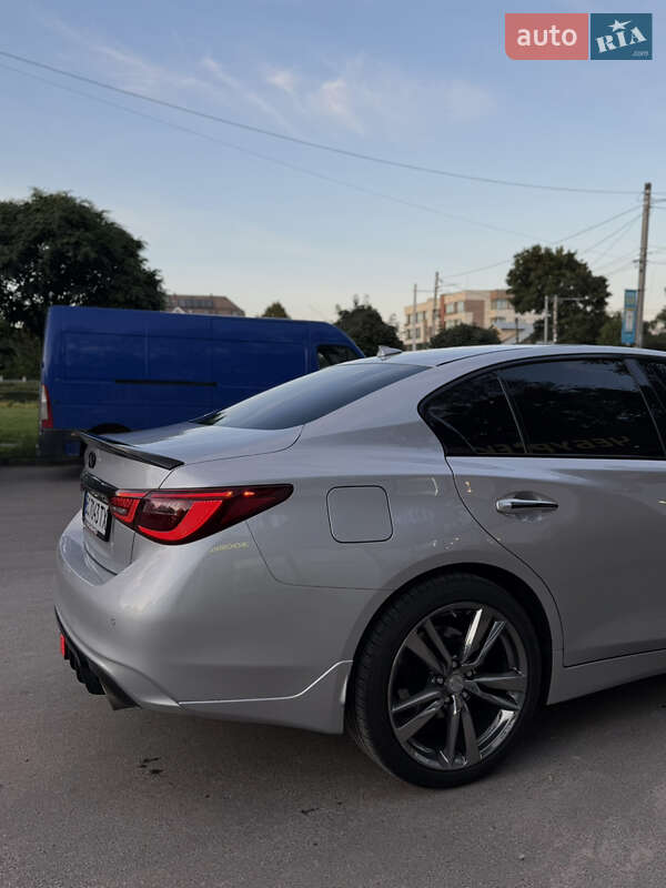 Седан Infiniti Q50 2019 в Львове