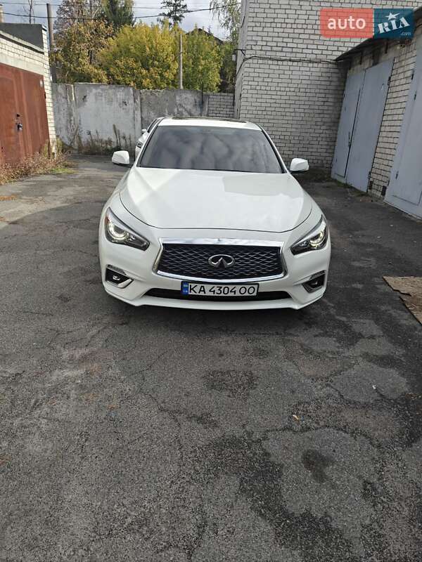 Infiniti Q50 2017