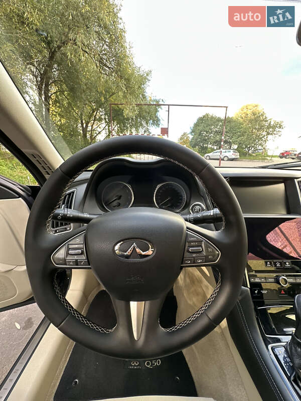 Седан Infiniti Q50 2016 в Львове